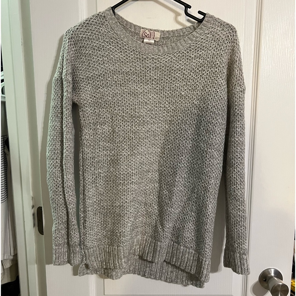 Gray sweater size M